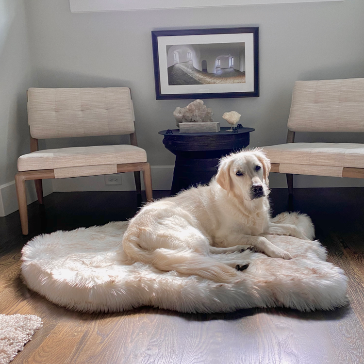 PupRug™ Faux Fur Orthopedic Dog Bed + FREE Holiday Plaid Bed Cover